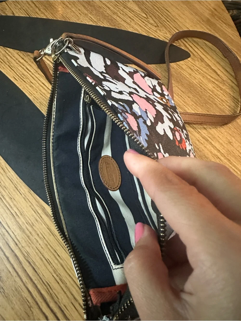 Vintage fossil crossbody - nice condition